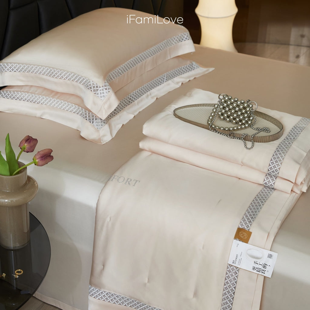 100% Mulberry Silk Filled Air Quilt