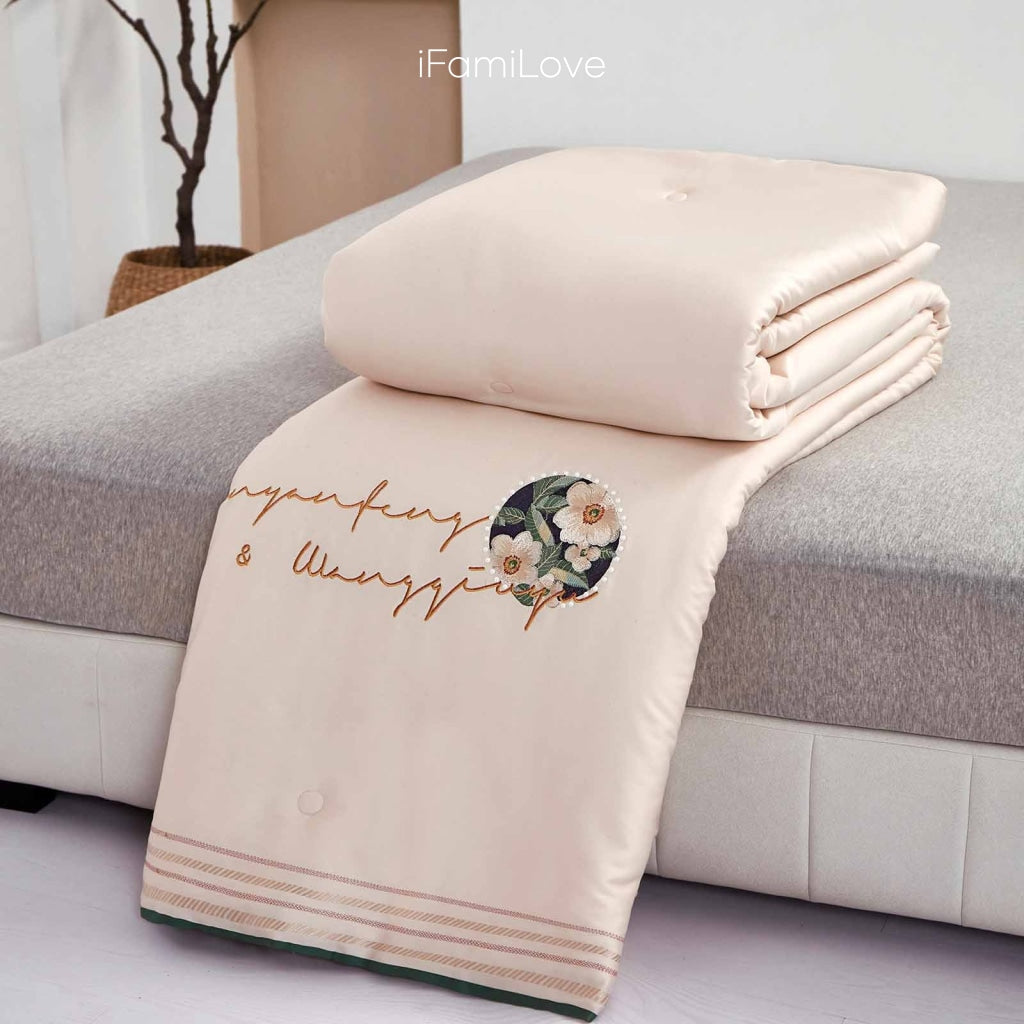 100 Silk filled Duvet IFamiLove HOME 100-silk-filled-duvet-ifamilove-home