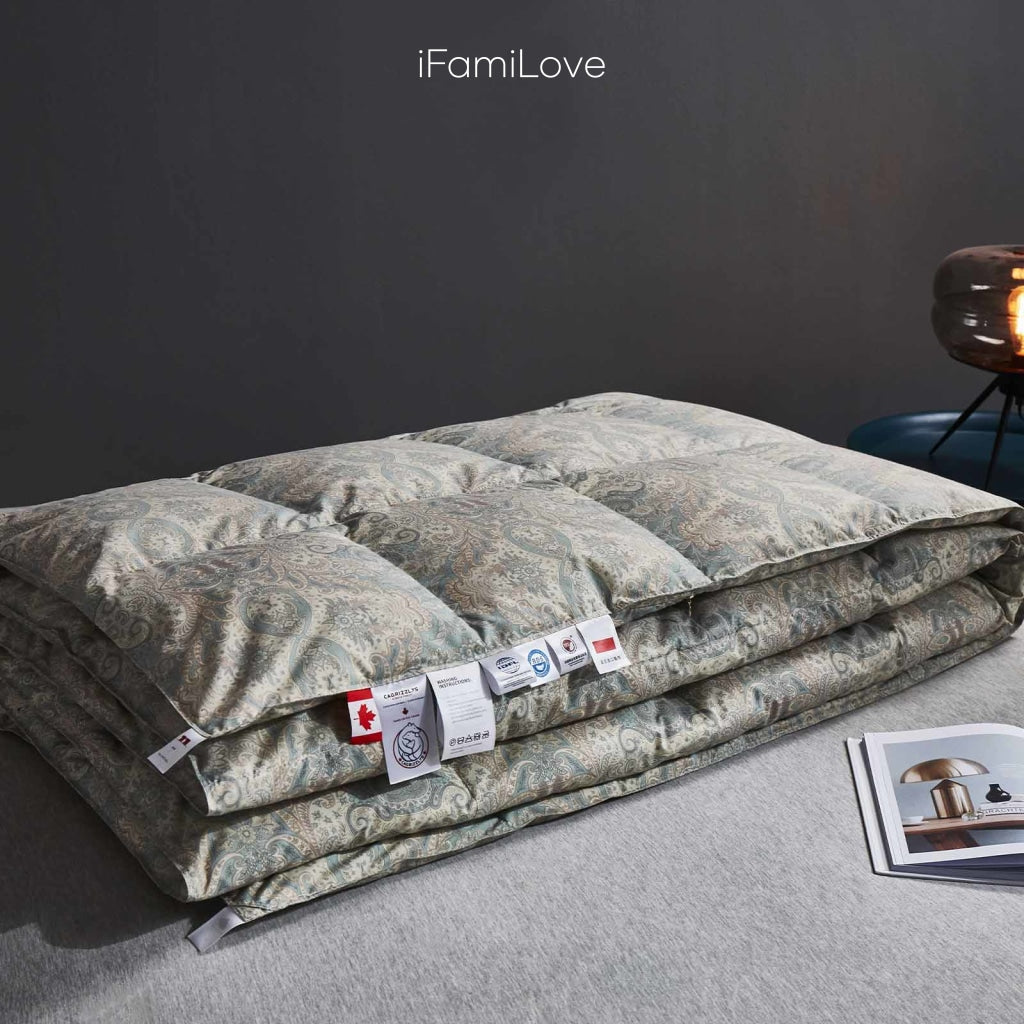 95% White Goose Down Duvet