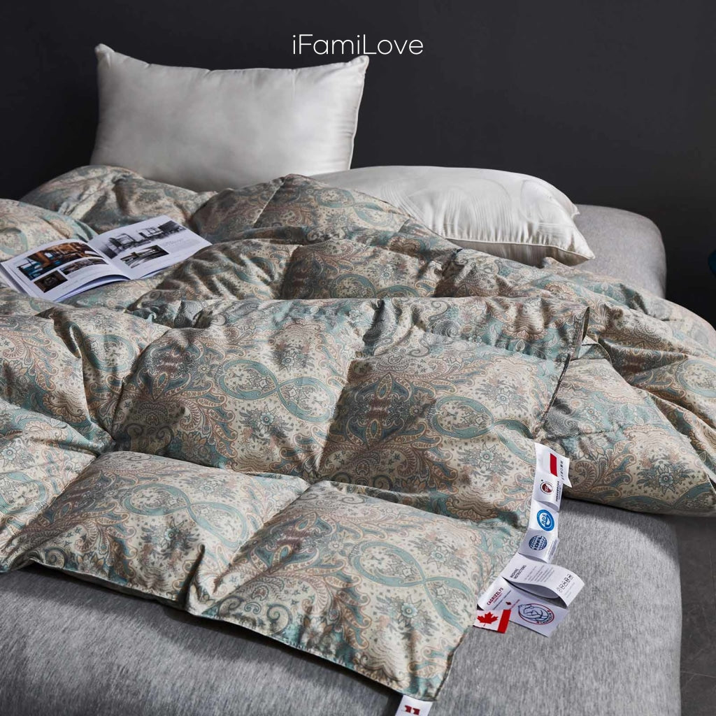95% White Goose Down Duvet Four Seasons / 200*230Cm
